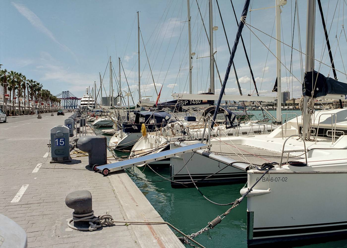 Playas y Puertos deportivos